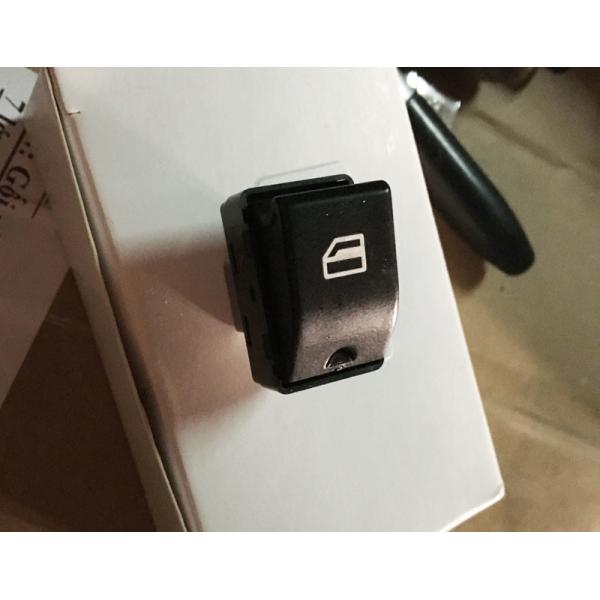 WG1642330181 sintoruk howo truck cab control switch Glass lift switch