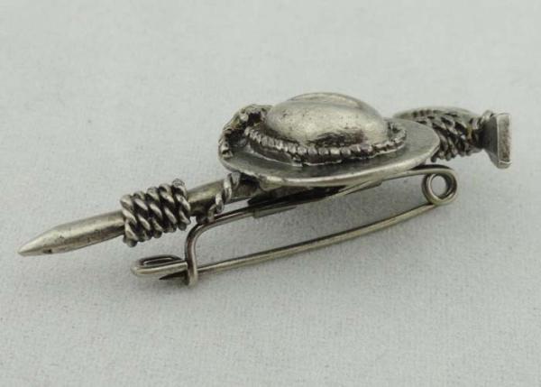 3D Brooch Soft Enamel Pin 2.0 Inch For School / Club / Organization