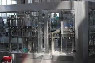 máquina de enchimento carbonatada elétrica do refresco 5000BPH totalmente automático