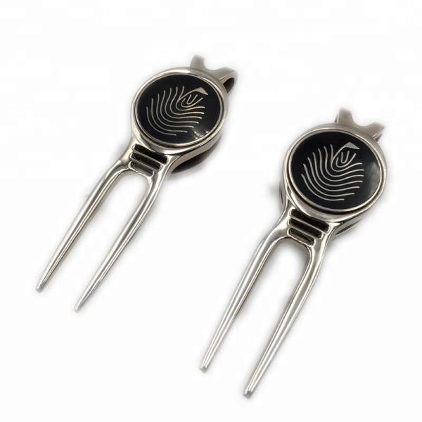 High quality metal golf green ball fork spring ball fork golf tools supplies