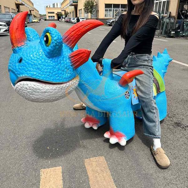 Carga de 100 kg 350W Animatrónico Caminando Dinosaurio Ride Scooter eléctrico para niños