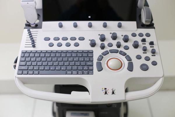 500GB SonoScape Ultrasound Machine P50 With Five Sockets