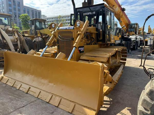 Classic construction equipment used Caterpillar D6D bulldozer