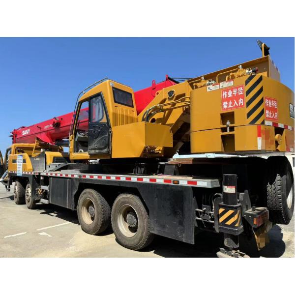 2023 SANY Maquinaria de elevación de grúas de camión hidráulica de 50T usada