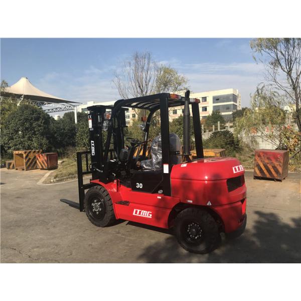 3000kg Capacity Diesel Forklift Truck Automatic Transmission 3m Lifting Height