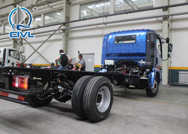 Sinotruk CDW Brand Light Duty Commercial Trucks 2-5 Ton Euro1 Euro 2 Euro 3