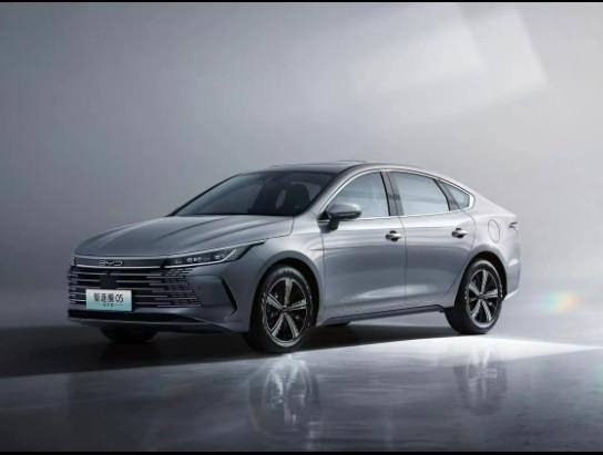 Byd Destiruer 05 Hybrid Car 2023 2024 Hybrid E-CVT with Lithium Iron Phosphate Battery