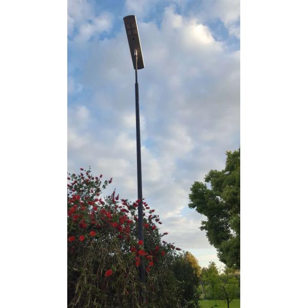 80W 57AH 12.8V Battery 6500K 170LM/W Waterproof Solar Lights