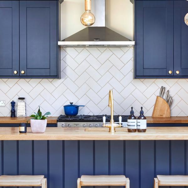European Style Blue Luxury Solid Wood  Kitchen Cabinets