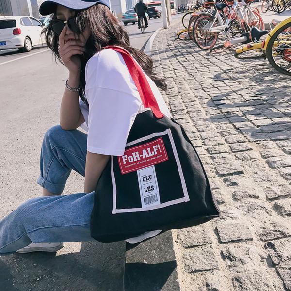 New Korean fashion personality school style contrast color canvas bag women's portable shoulder bag simple fashion bag