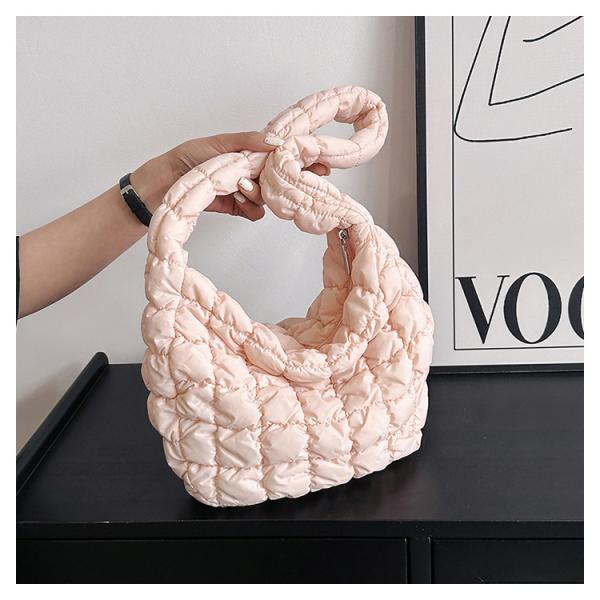 Customized Color Winter Cotton Padded Quilted Sling Down Tote Bag for Women in Winter