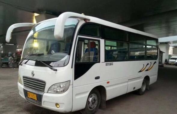 Dongfeng 19 Seats Used Mini Bus 162KW Manual Diesel Euro III Emission Standard