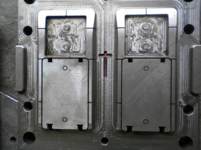 H13 Cavity Grinding Plastic Injection Die IMD Molding LKM Standard S136 Flexible