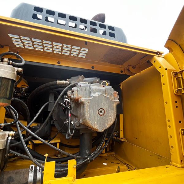 PC400-8R Used Komatsu Excavators 1.9m3 Capacity Bucket 650L Large Fuel Tank