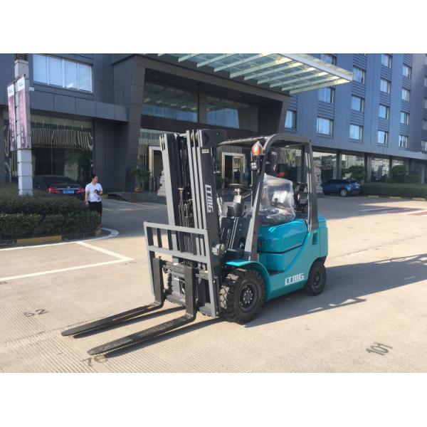 Nissan Engine 1.5 Ton LPG Forklift Truck Material Handling Equipment For Factories