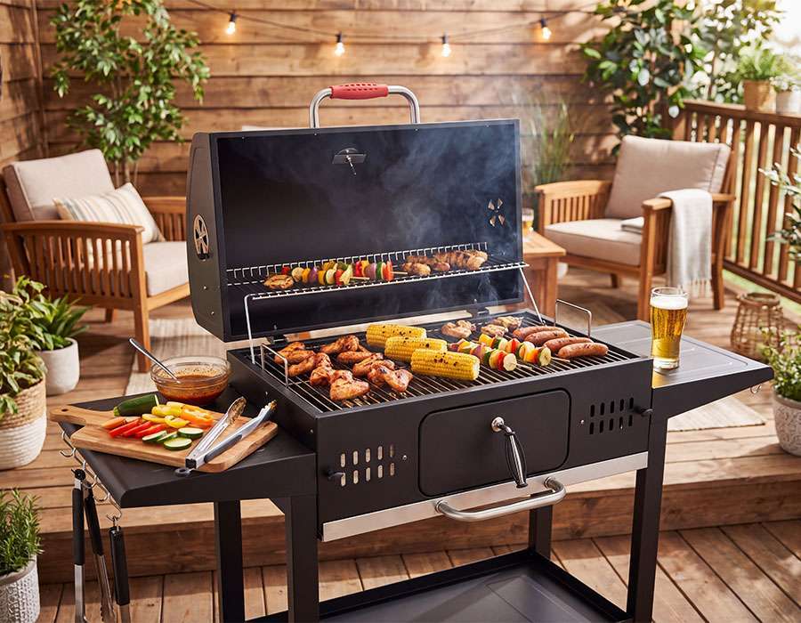 Freestanding Charcoal Smoker Grill 25.8kg With Removable Charcoal Tray Dual Side Shelves