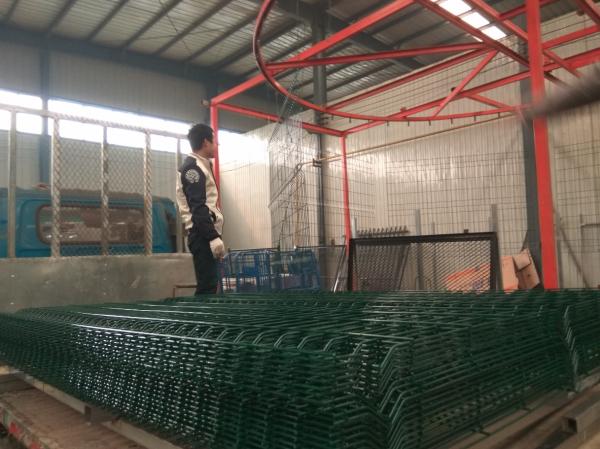 Green Powder Coated Welded Wire Mesh , Galvanized Welded Wire Fabric Eco Friendly