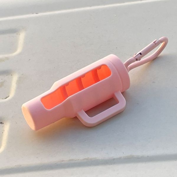 Food Grade Silicone Lipstick Protective Cover Reusable Shockproof Cosmetic Lip Balm Sleeve Cover Wholesale