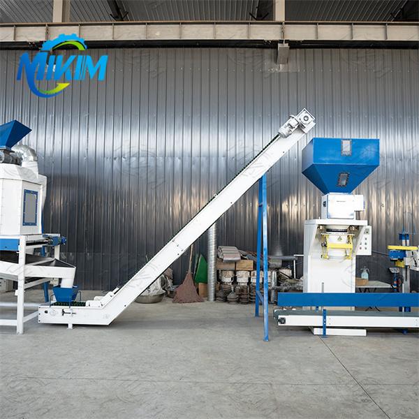 Ligne de production entièrement automatique de granulés d'aliments agricoles pour améliorer l'efficacité de l'élevage