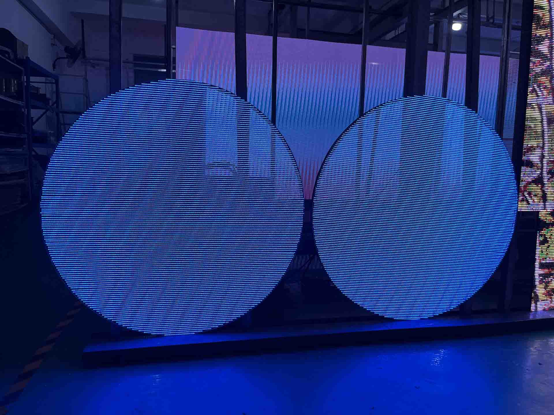 Высокая яркость 3840Hz обслуживание экрана СИД круга обновленного тарифа заднее