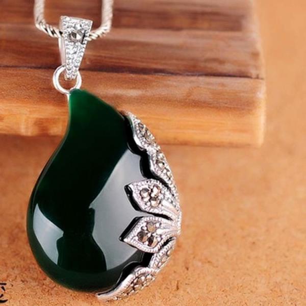 Vintage Jewelry 925 Silver Green Agate  Marcasite Drop  Pendant Necklace 18 Inches (JA1674GREEN)
