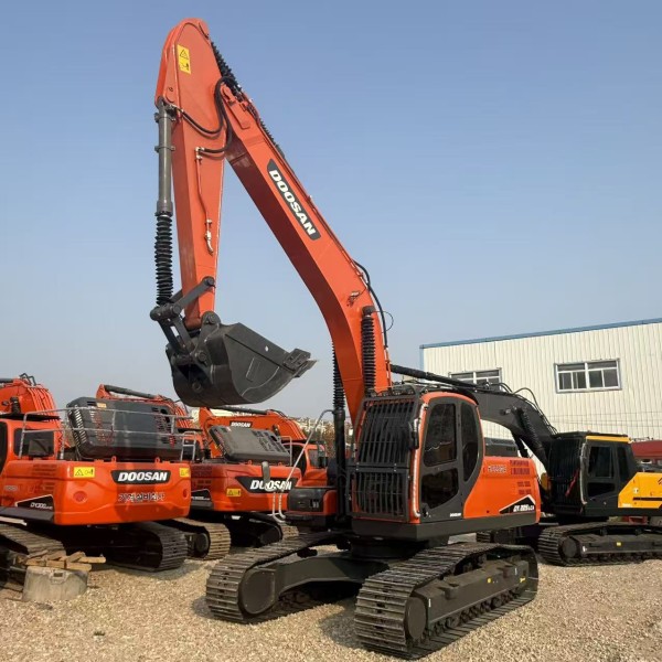 Full Hydraulic Used Excavator Dealer Doosan DX225LCA Crawler Digger Contractor Equipment