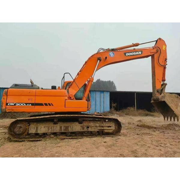 Doosan 300LC-9 excavator produced in South Korea