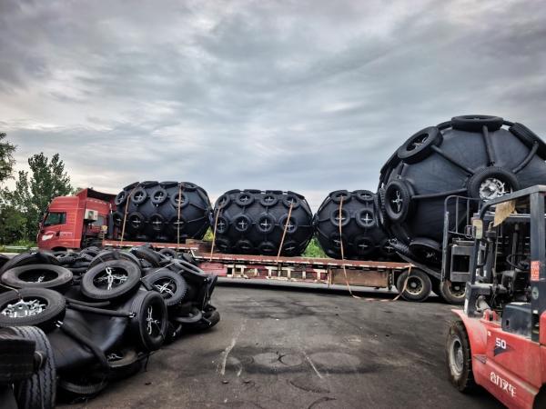 Natual Rubber Marine Rubber Fender with Inflation Pressure of 50KPa and 80KPa