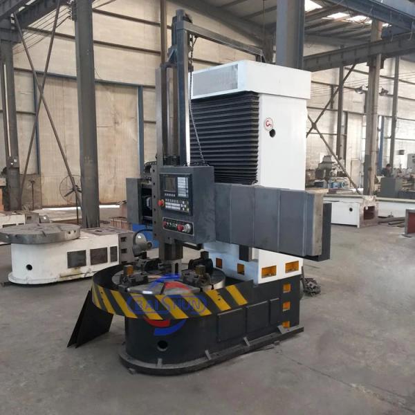 Machine de fraisage à tourelle verticale CNC à colonne unique de haute rigidité automatique