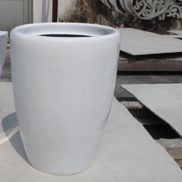 Customizable Fiberglass Flower Planters For Outdoor Gardening Decor