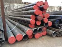 ± 0,01 mm Tolerância de espessura Tubo de aço carbono com proteção de tampas de plástico e ligação soldada