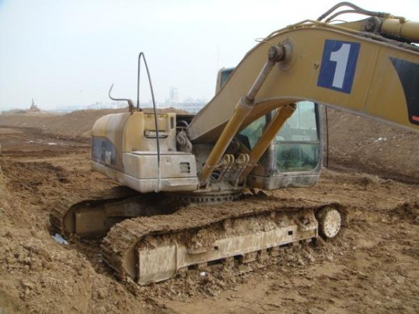 320C used  excavator hammer  mali Bamako mauritius	Port Louis mauritania Nouakc