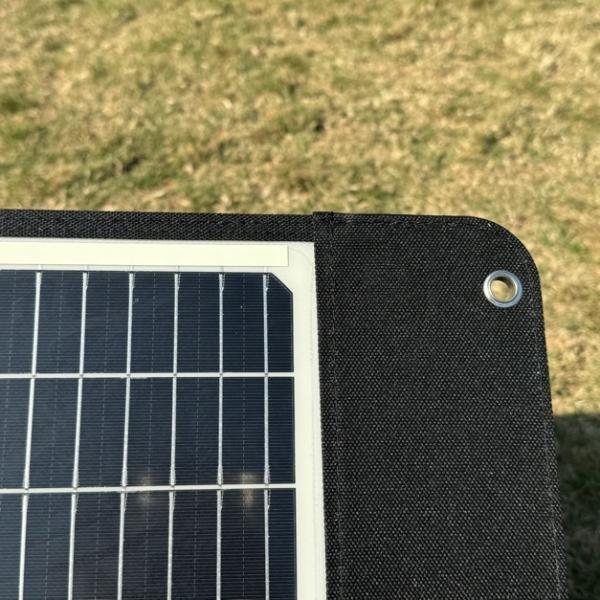 UB-120 22.8% Conversion Efficiency Foldable 120W Monocrystalline Silicon Solar Panel