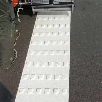 Pintura de marcado de carretera convexa termoplástica perfil elevado retroalimentación táctil alta visibilidad