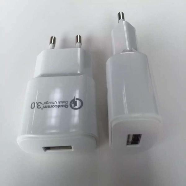 QC3.0 QC2.0  5v 1a  5v 2.1a 5v 3a usb charger  white color usb adapter  for samsung  huawei  mobile phone