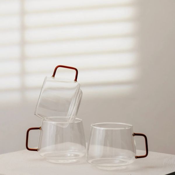 OEM Drinking Glass Tea Cup High Borosilicate Glass Mug With Fully Colored Handles