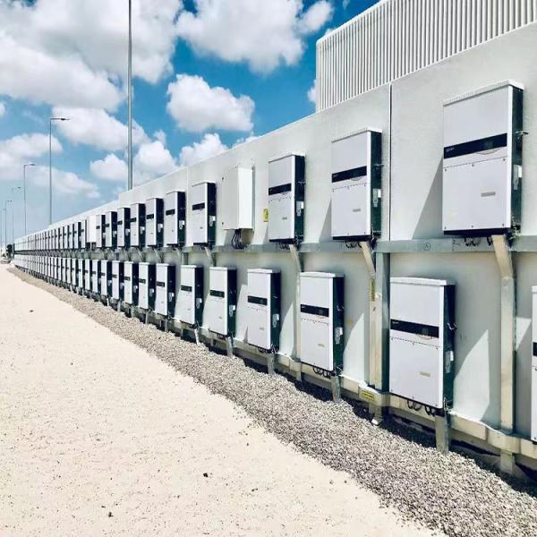 Hot Sale Growatt 50Kw 100Kw 110Kw Hybrid Solar Inverter On Off Grid For Project Application