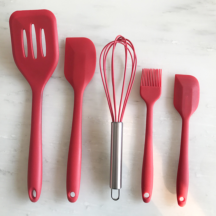 Silicone Kitchenware Set 5-Piece Baking Tool Spatula Oil Brush Egg Beater Cooking Spoon Dishwasher Safe Non-Stick