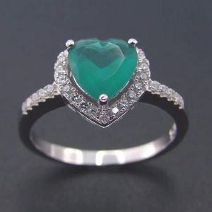 Горячая продажа 925 стерлинговое серебряное сердце сформировало зеленые ювелирные изделия циркона устанавливает для подарка женщины моды