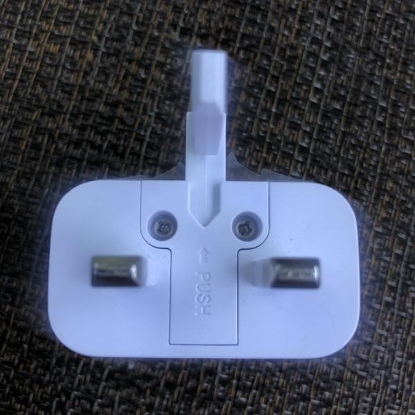 UK Plug Travel USB Phone Wall Charger ABS PC 5V 2A Customized Logo