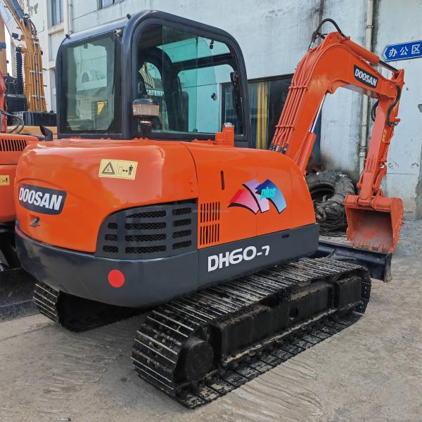 DH60 Dx60 Dh6 Used Doosan Excavator Second Hand Excavator 5.5 Ton