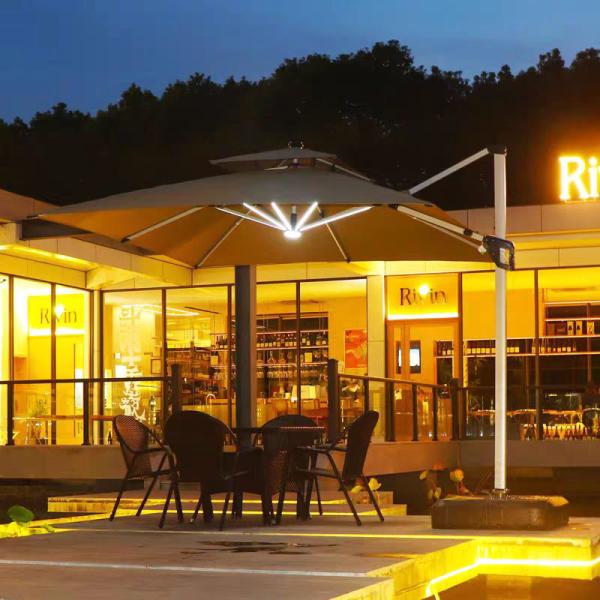 Outdoor Sunshade Parasol Aluminum Garden Cantilever Parasol Patio Big Roma Umbrella for Hospital Relaxation Area