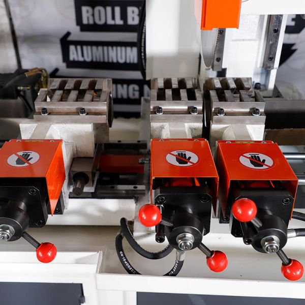 Cader 350CNCServo Automatic Feeding Small square Pipe Cutting Machine 90 Degree Pipe Cutting Machine Price Factory Direct Sales