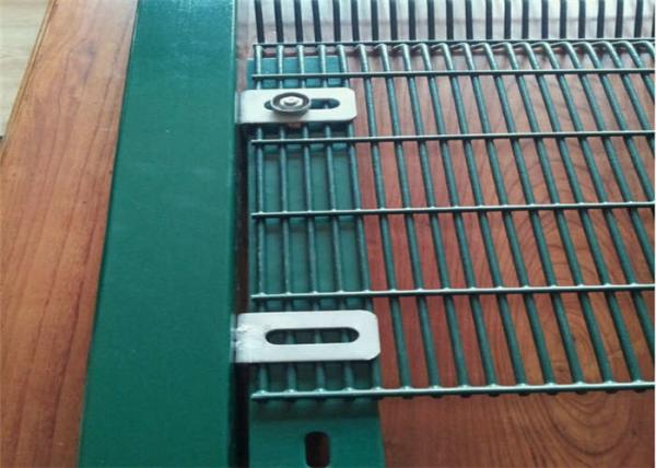 Anti Cut PVC Coated Welded 358 Security Fence Anti Climb 3mm Wire Diameter