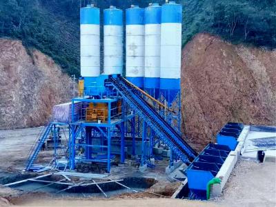145 KW Twin Concrete Mixing Station High Stability For Construction Low Noise