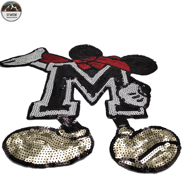 Popular Mickey Mouse Sew On Patch , Durable Disney Embroidered Patches