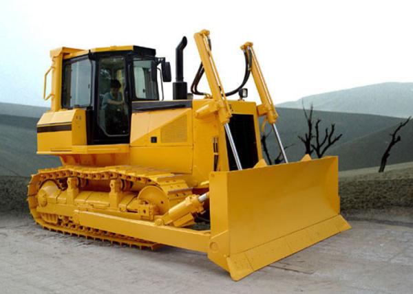 121 kW Rated Power Crawler Bulldozer with Straight 30° Side 25 ° Gradeability