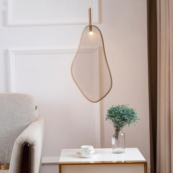 Modern Bronze Metal Pendant Light for Dining Room and Living Room in Hotel Style