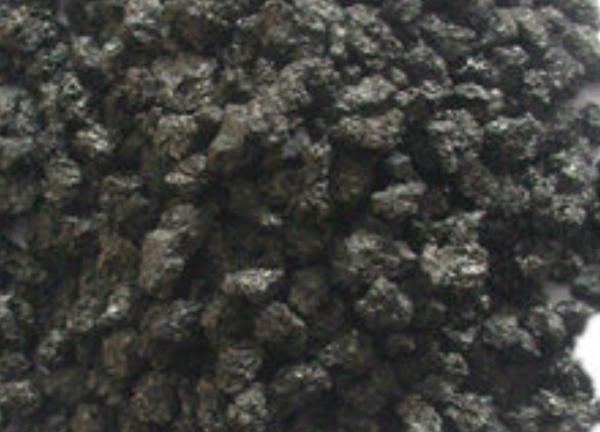 Catégorie carbonée Petcoke de combustible solide dans pureté d'industrie cimentière la grande