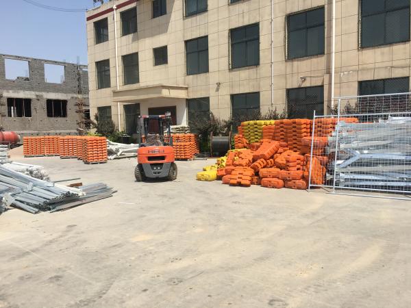 Portable Barriers Fencing / Portable Event Fencing Anti Climb Mesh Infill